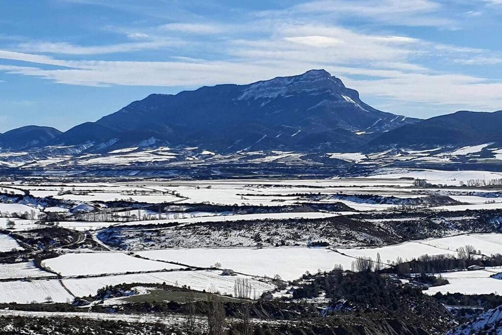 Alojamiento La Atalaya De Araguas Araguás del Solano Kültér fotó